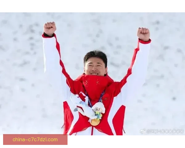 王心迪夺冠颁奖全场沸腾暖心时刻 王心迪夺冠颁奖全场沸腾暖心时刻