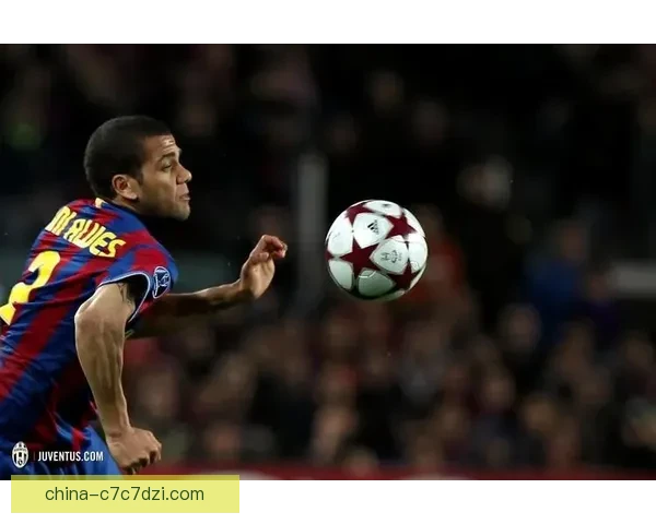 丹尼从剧集走向赛场 足球梦照进现实 丹尼从剧集走向赛场 足球梦照进现实